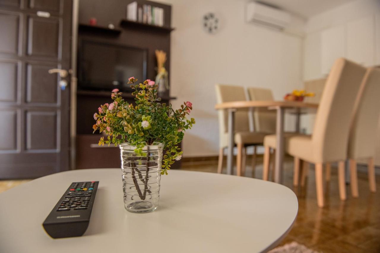 Apartman Bozica Vir Exterior photo